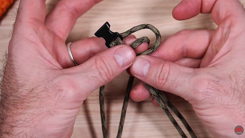 Tying a paracord bracelet